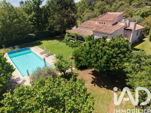 Vente maison 6 pièces La Verdière 83