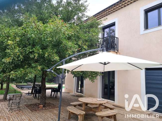 Maison 6 pièces 176 m² · à La Verdière · 176 m² · 630 000 €