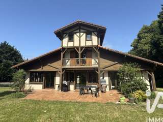 Vente maison 8 pièces Vente maison 8 pièces