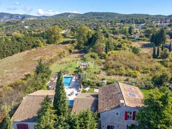 Vente maison 9 pièces Lagnes 84