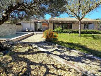 Vente maison 8 pièces Lagnes 84