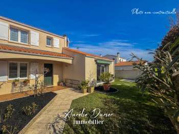 Maison 6 pièces 150 m² · à Lagord · 150 m² · 572 000 €