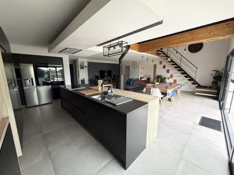 Vente maison 8 pièces