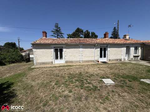 Vente maison 4 pièces Lairoux 85