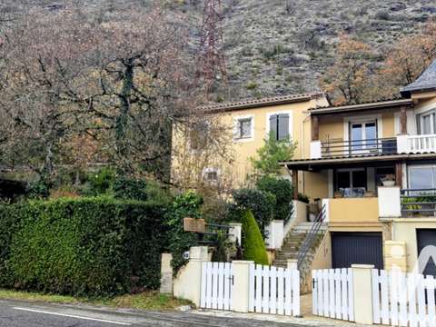 Vente maison 5 pièces Lamagdelaine 46
