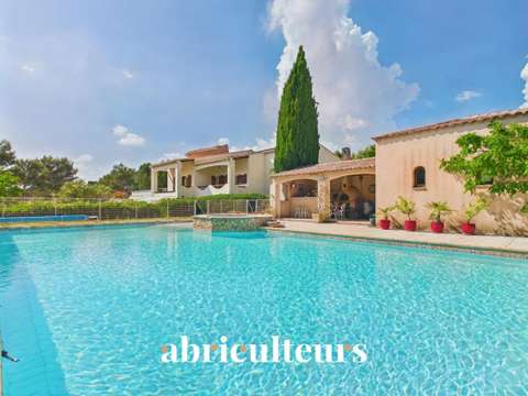 Vente maison 8 pièces Lambesc 13
