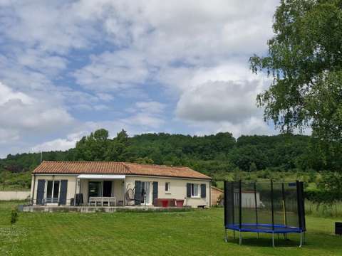 Vente maison 5 pièces Lamothe-Montravel 24