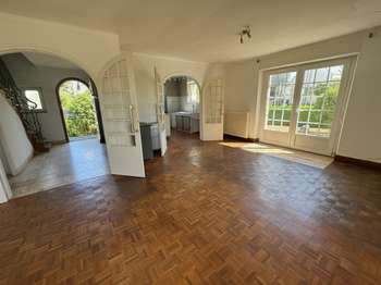 Maison 6 pièces 131 m² · à Landivisiau · 131 m² · 169 000 €
