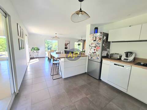 Vente maison 8 pièces