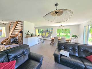 Vente maison 8 pièces