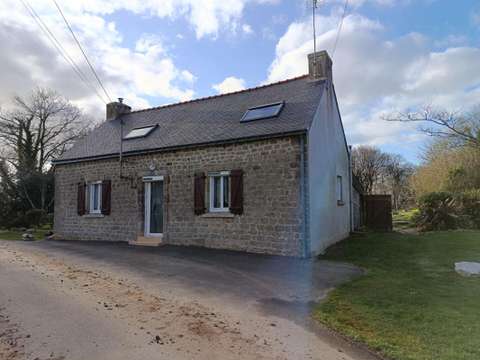 Vente maison 4 pièces Langonnet 56