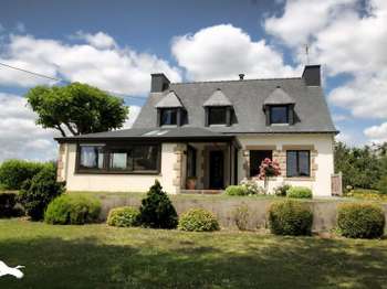 Vente maison 7 pièces Langonnet 56