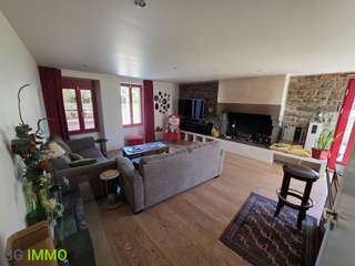 Vente maison 9 pièces