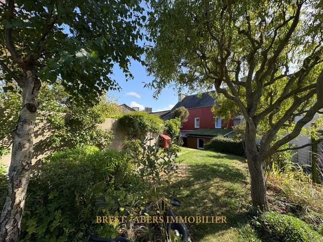 Maison 6 pièces 135 m² · à Lannilis · 135 m² · 342 000 €
