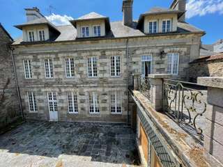 Vente maison 12 pièces