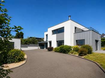 Maison 14 pièces 195 m² · à Lannion · 195 m² · 850 000 €