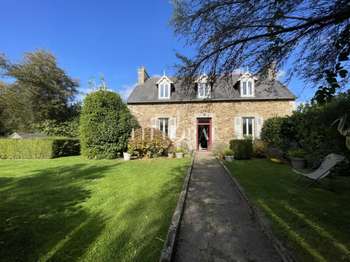 Maison 11 pièces 217 m² · à Lannion · 217 m² · 672 000 €