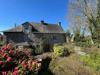 Maison 8 pièces 197 m² · à Lanvallay · 197 m² · 264 600 €