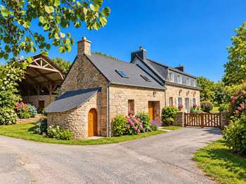 Vente maison 7 pièces Lanvénégen 56