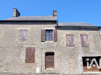 Maison 5 pièces 105 m² · à Larchamp · 105 m² · 75 000 €