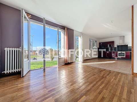 Vente maison 4 pièces Largeasse 79