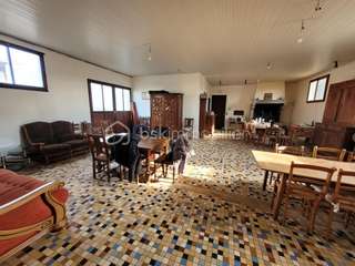 Vente maison 8 pièces