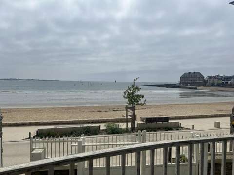 Vente maison 8 pièces Larmor-Plage 56