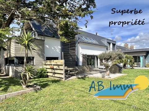 Vente maison 7 pièces Larmor-Plage 56