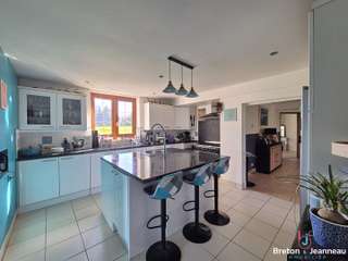 Vente maison 13 pièces