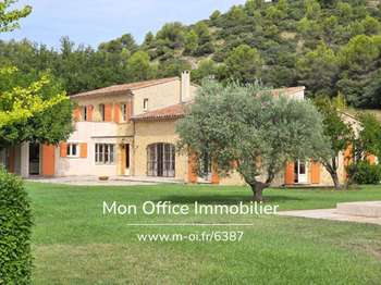 Vente maison 7 pièces Lauris 84