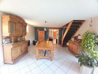 Vente maison 8 pièces