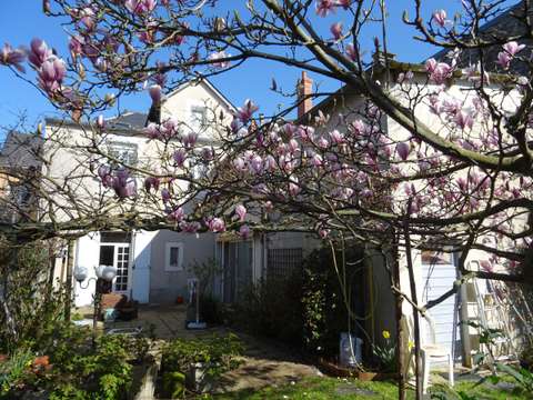 Vente maison 9 pièces Laval 53