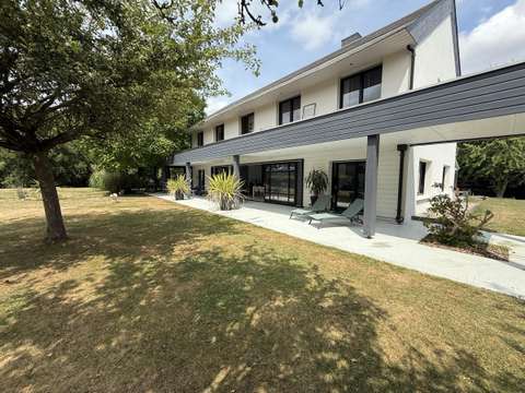 Vente maison 9 pièces Laval 53