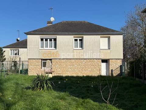 Vente maison 4 pièces Laval 53