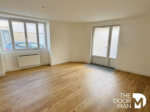 Vente maison 6 pièces Laval 53