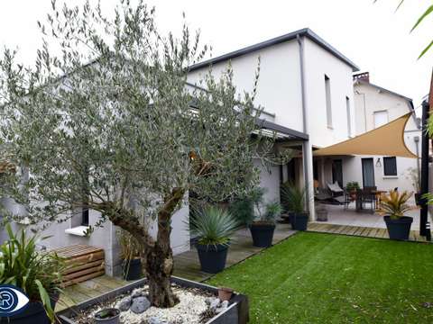 Vente maison 7 pièces Laval 53