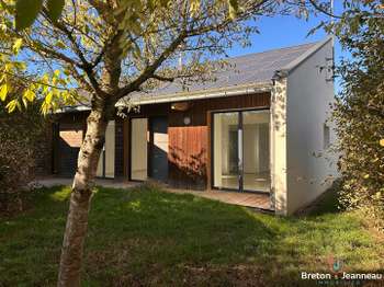 Vente maison 5 pièces Laval 53
