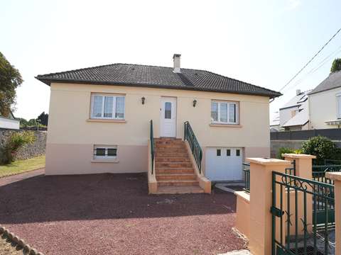 Vente maison 5 pièces Laval 53