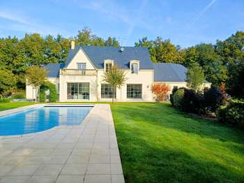Vente maison 8 pièces Laval 53