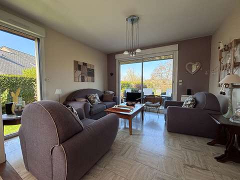 Vente maison 8 pièces Laval 53