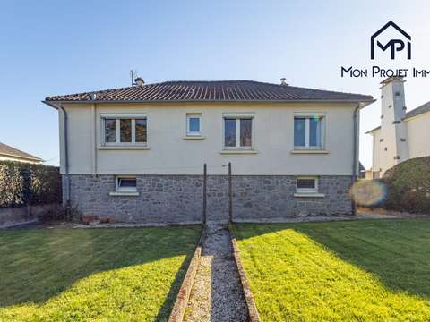 Vente maison 5 pièces Laval 53