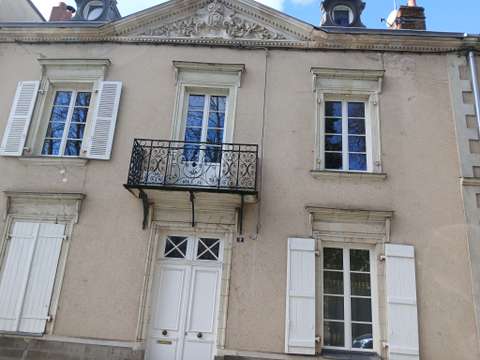Vente maison 7 pièces Laval 53