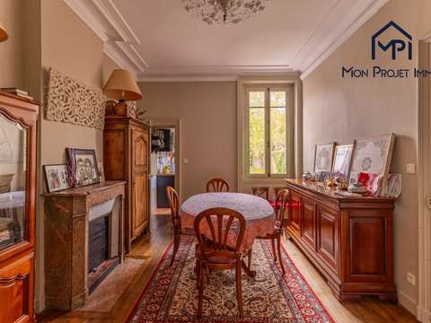 Vente maison 6 pièces Laval 53