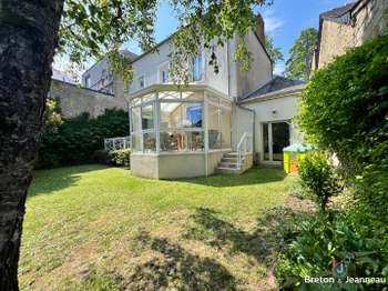 Maison 9 pièces 222 m² · à Laval · 222 m² · 530 800 €