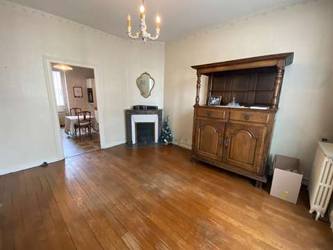 Vente maison 5 pièces Laval 53