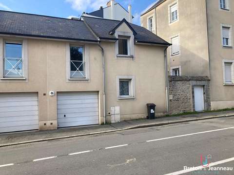 Vente maison 4 pièces Laval 53