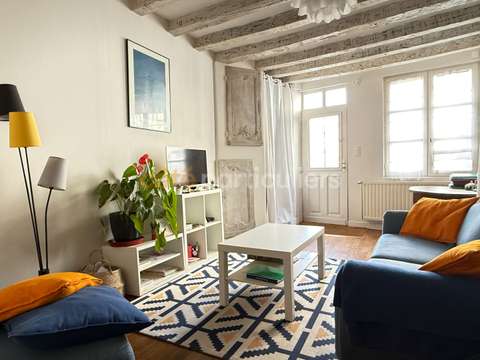 Vente maison 4 pièces Laval 53