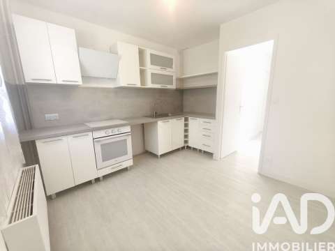 Vente maison 5 pièces Laval 53