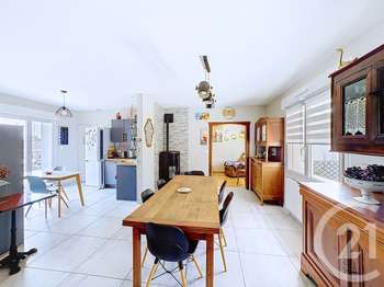 Vente maison 6 pièces Laval 53