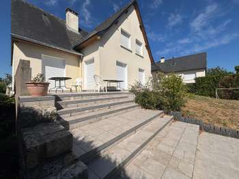 Vente maison 10 pièces Laval 53